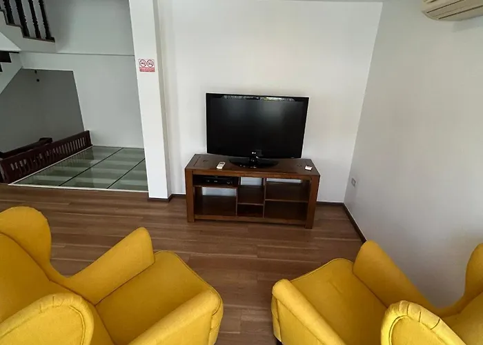 Twenty Twelve Sukhumvit 49 بيت ضيافة بانكوك