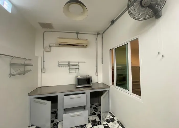 بيت ضيافة Twenty Twelve Sukhumvit 49 *
