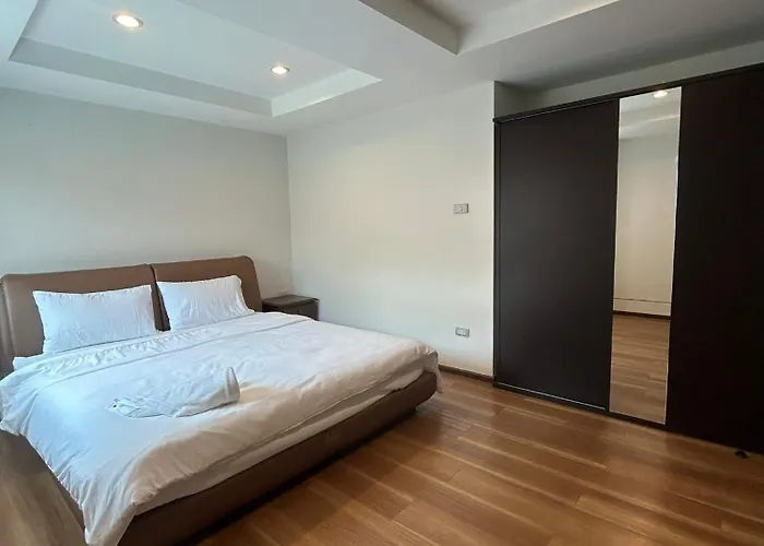 Twenty Twelve Sukhumvit 49 * بانكوك